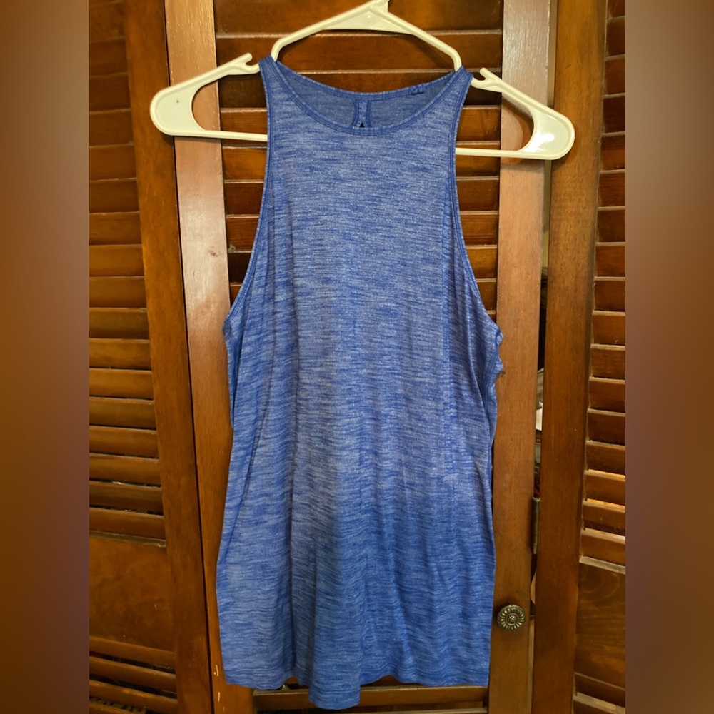 Lululemon Open back tank